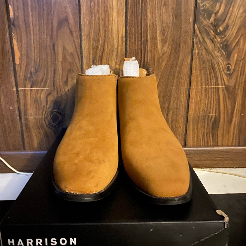 Brand New Chelsea boots